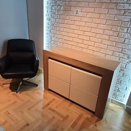 Wisniowy Apartament Przemyśl Zewnętrze zdjęcie