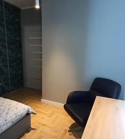 Wisniowy Apartament Przemyśl Zewnętrze zdjęcie